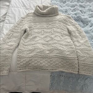 Moda international Cozy White Turtleneck Sweater